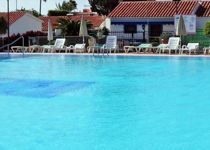 Hébergement de vacances Yumbo Rainbow Homes D *